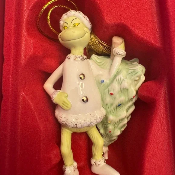 Lenox Green and White Holiday Ornament - Picture 1 of 3